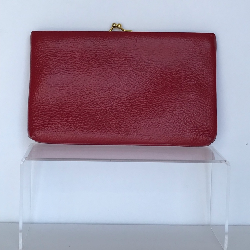 Vintage Red Pebbled Purse Retro Clutch w/ Hidden Pop-out Wallet Kiss Clasp Locks